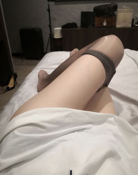 女警出更_720手机免费观看完整