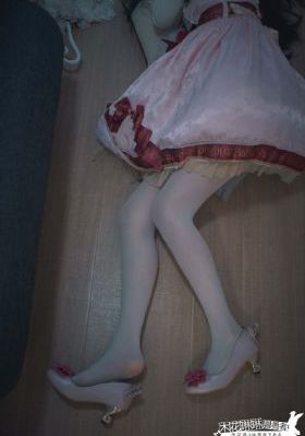 娇小亚洲人被黑人_高清超清在线观看