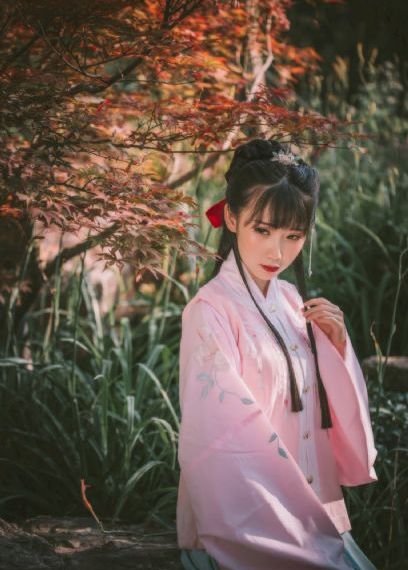 与年轻的岳母_蓝光免费电视剧