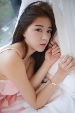 妻子在公司加班_720全集免费播放