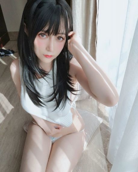 年轻的寡妇电影_DVDBD在线观看